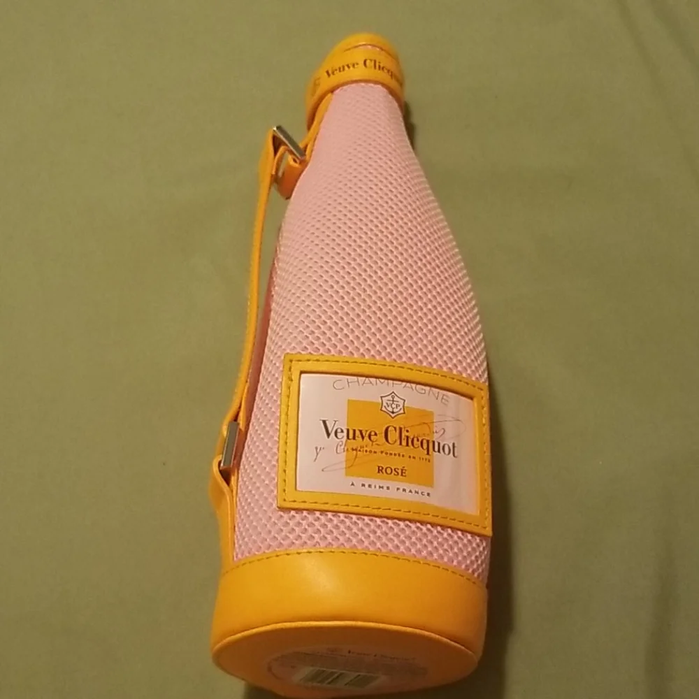 Veuve Clicquot Neoprene Champagne Bottle Jacket!